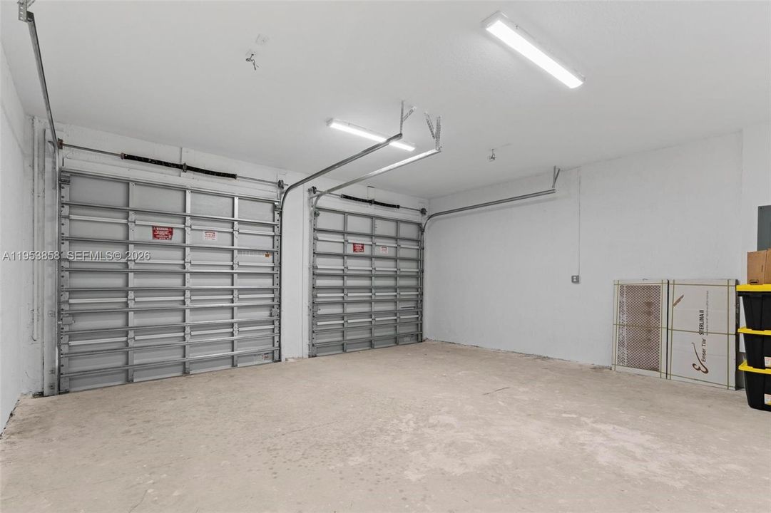 На продажу: $775,900 (4 спален, 3 ванн, 2736 Квадратных фут)