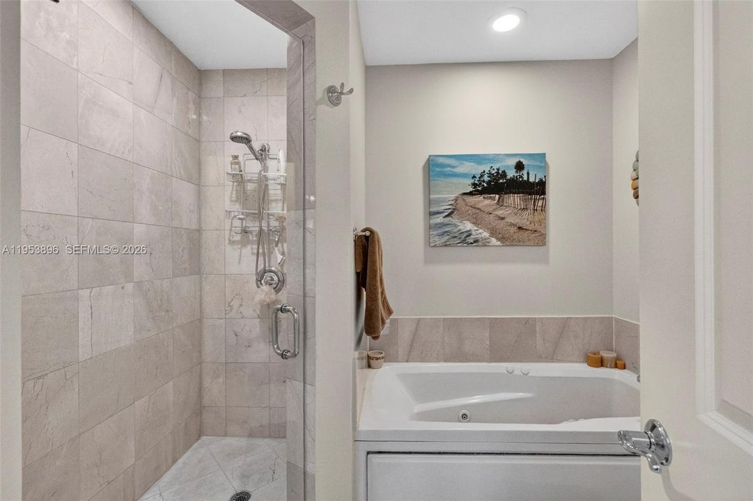 На продажу: $650,000 (2 спален, 2 ванн, 1625 Квадратных фут)