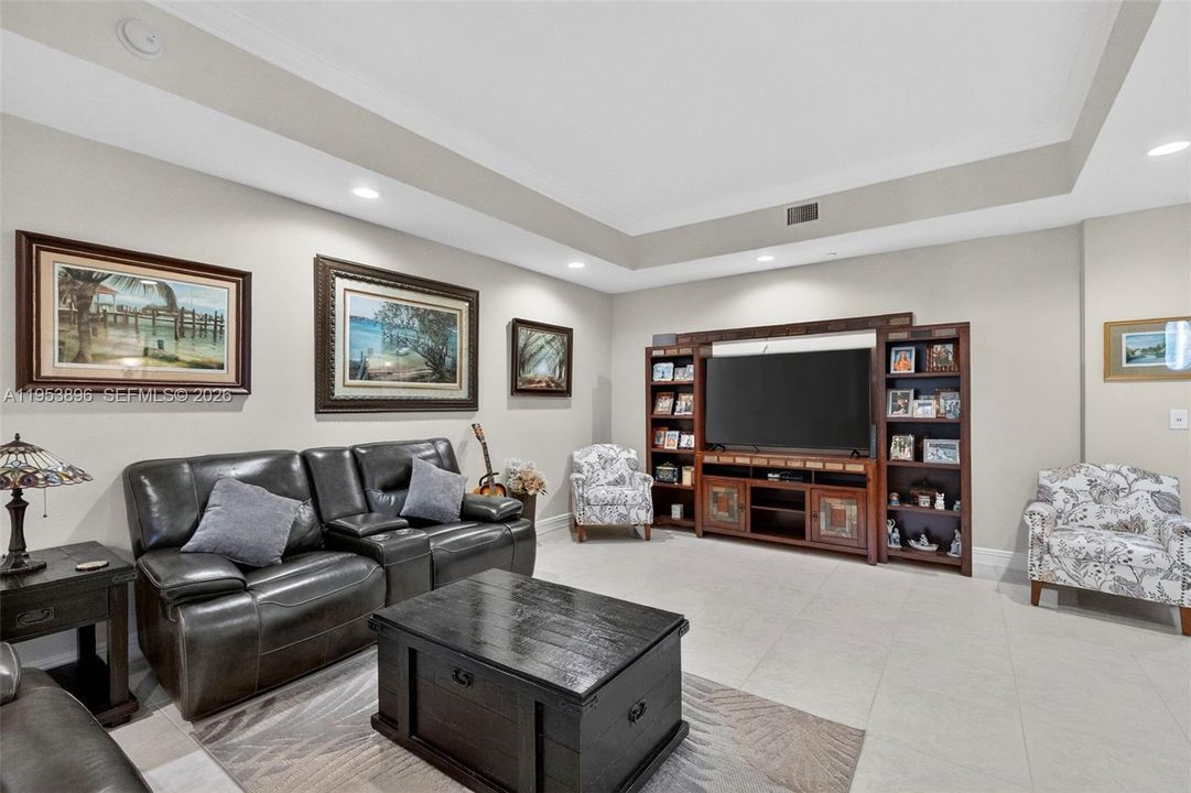 На продажу: $650,000 (2 спален, 2 ванн, 1625 Квадратных фут)