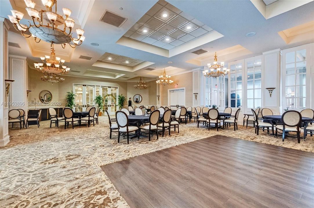 На продажу: $650,000 (2 спален, 2 ванн, 1625 Квадратных фут)