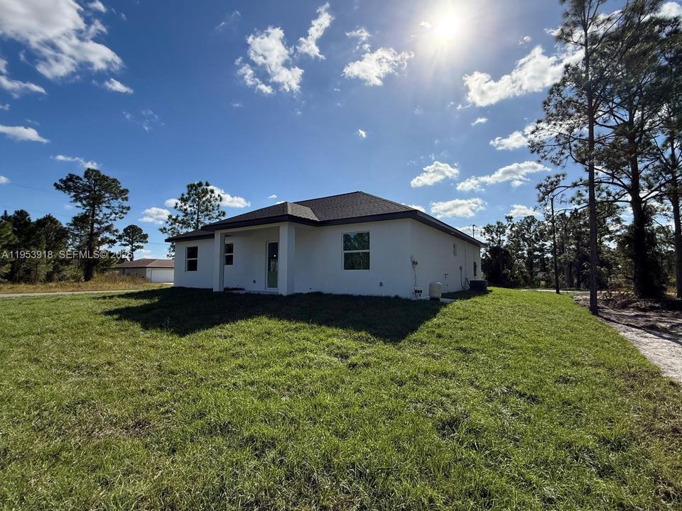For Rent: $1,950 (4 beds, 2 baths, 0 Square Feet)