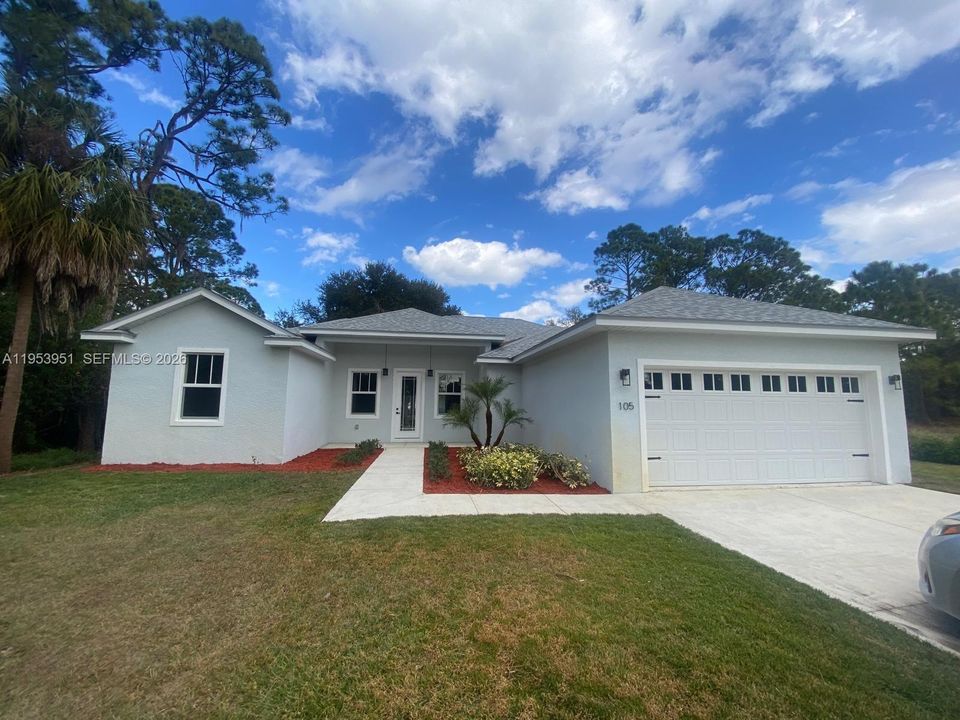 For Sale: $370,000 (3 beds, 2 baths, 1810 Square Feet)