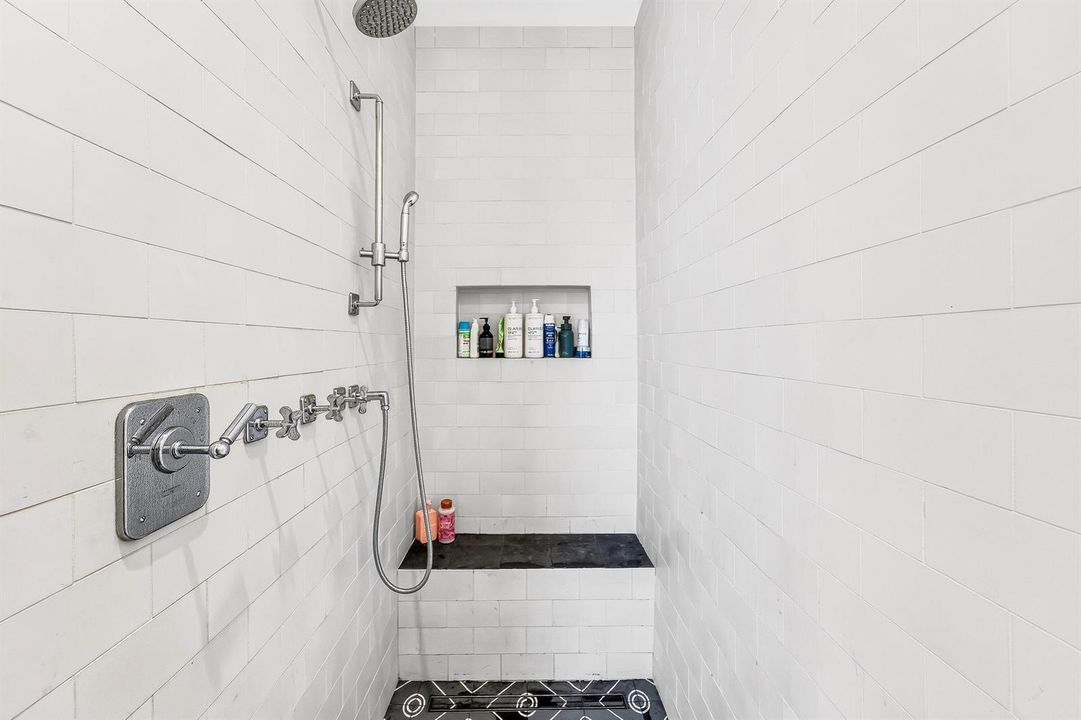 048-3218SouthOliveAvenue-WestPalmBeach-F
