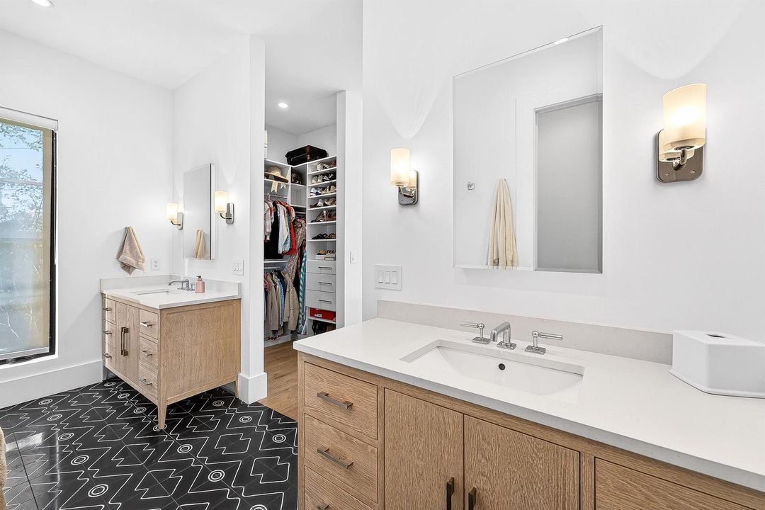 042-3218SouthOliveAvenue-WestPalmBeach-F