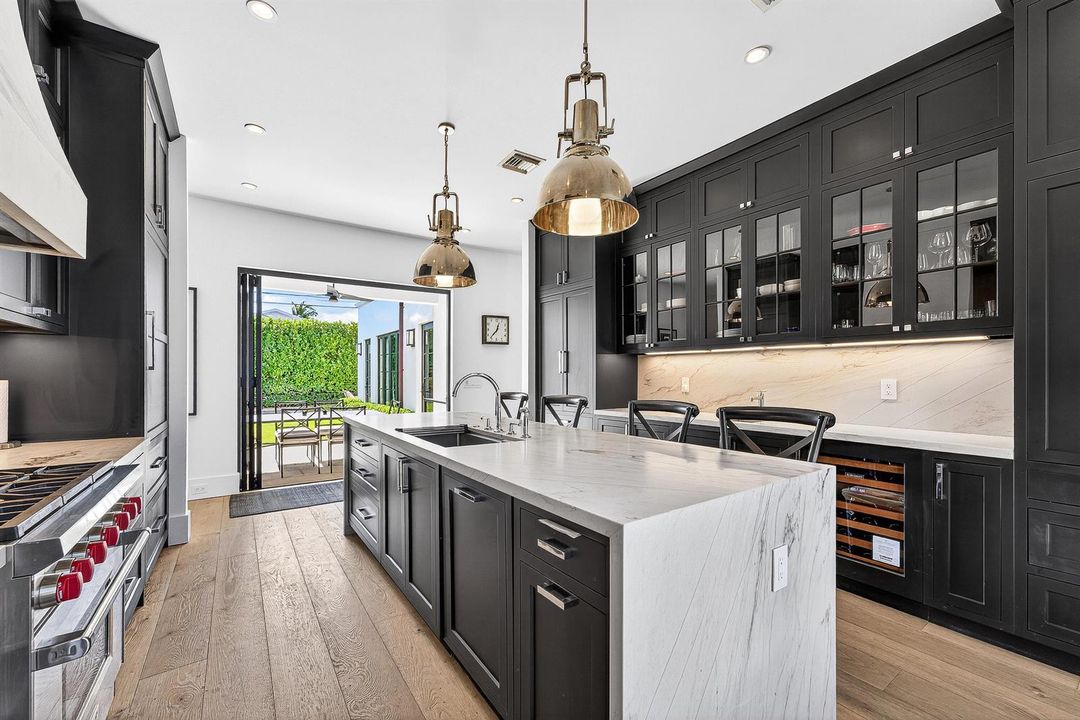 021-3218SouthOliveAvenue-WestPalmBeach-F