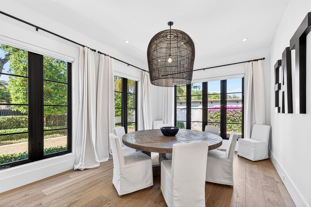 025-3218SouthOliveAvenue-WestPalmBeach-F