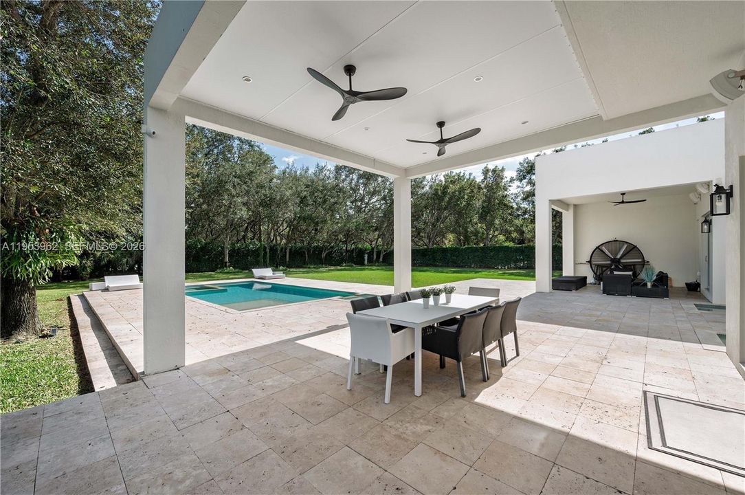 For Rent: $38,000 (6 beds, 6 baths, 5679 Square Feet)
