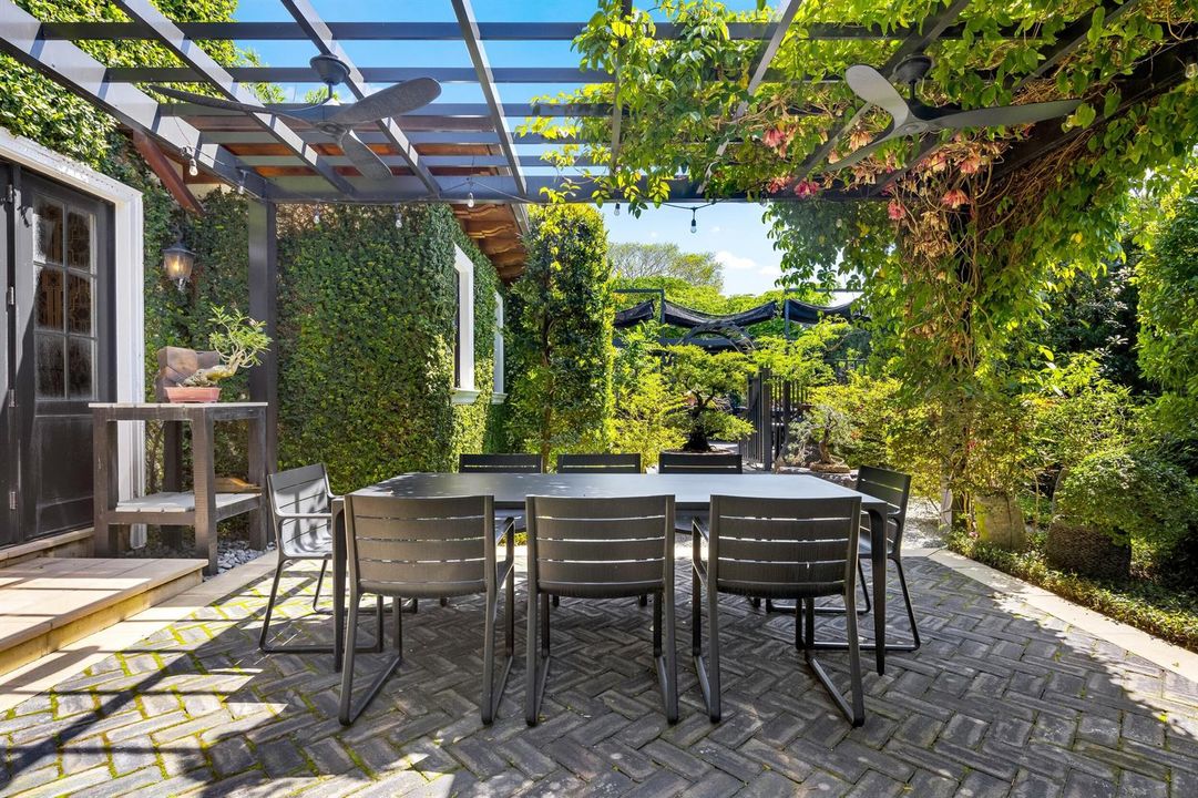 Garden 4