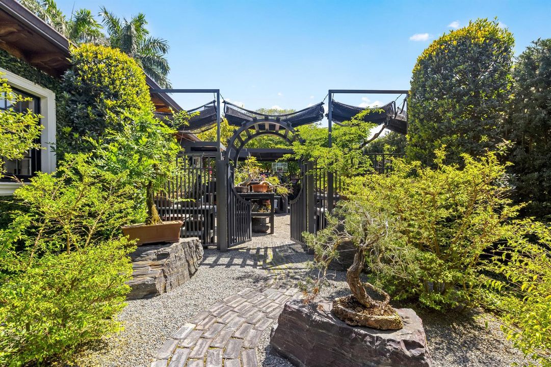 Garden 5