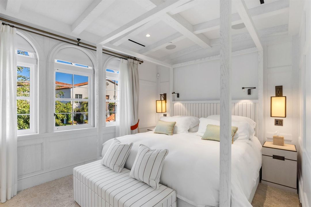 BEDROOM_2_EB