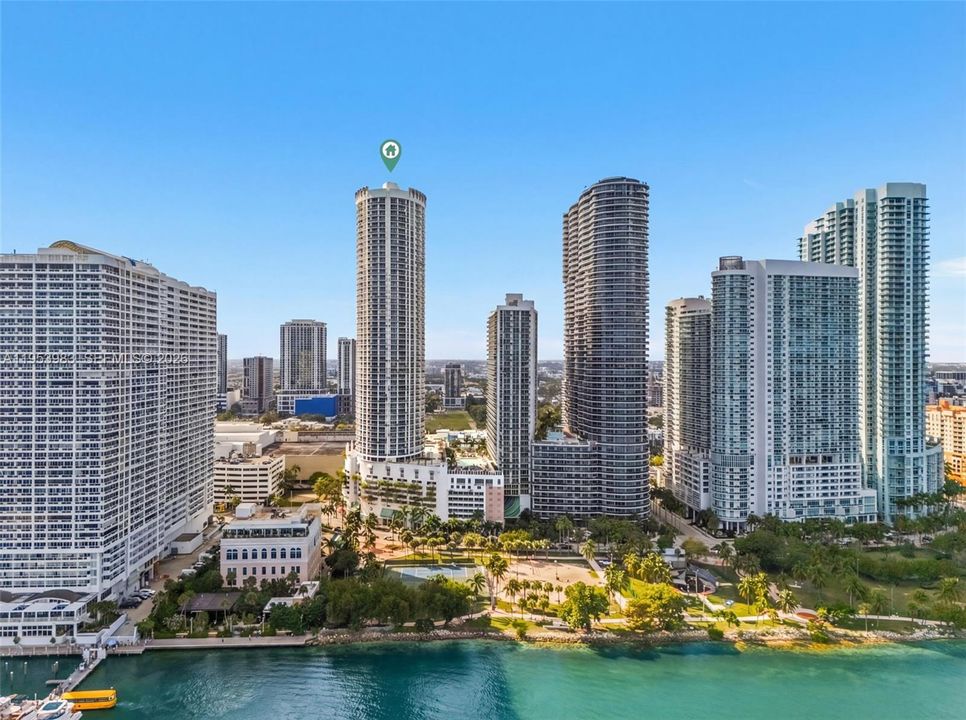 En Venta: $279,000 (0 camas, 1 baños, 508 Pies cuadrados)