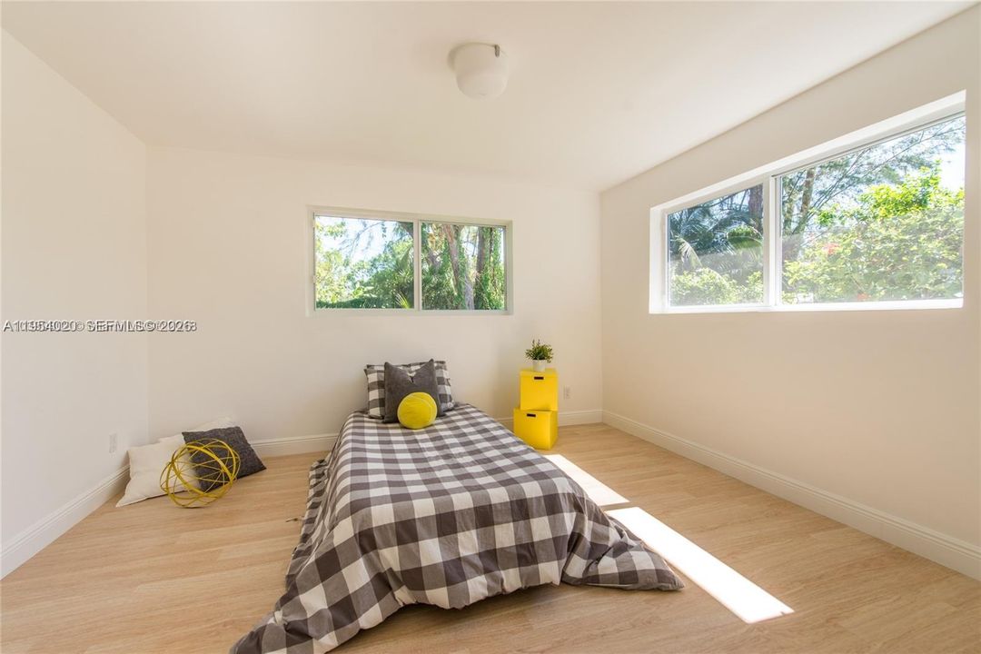 For Sale: $880,000 (0 beds, 0 baths, 2331 Square Feet)