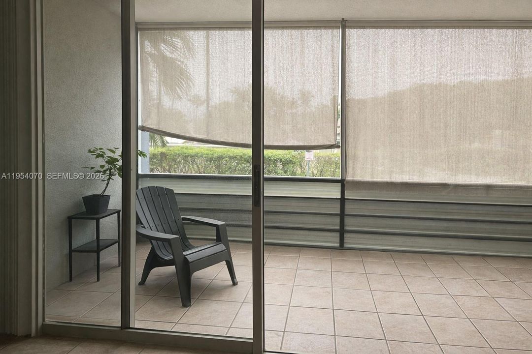 Screened Balcony