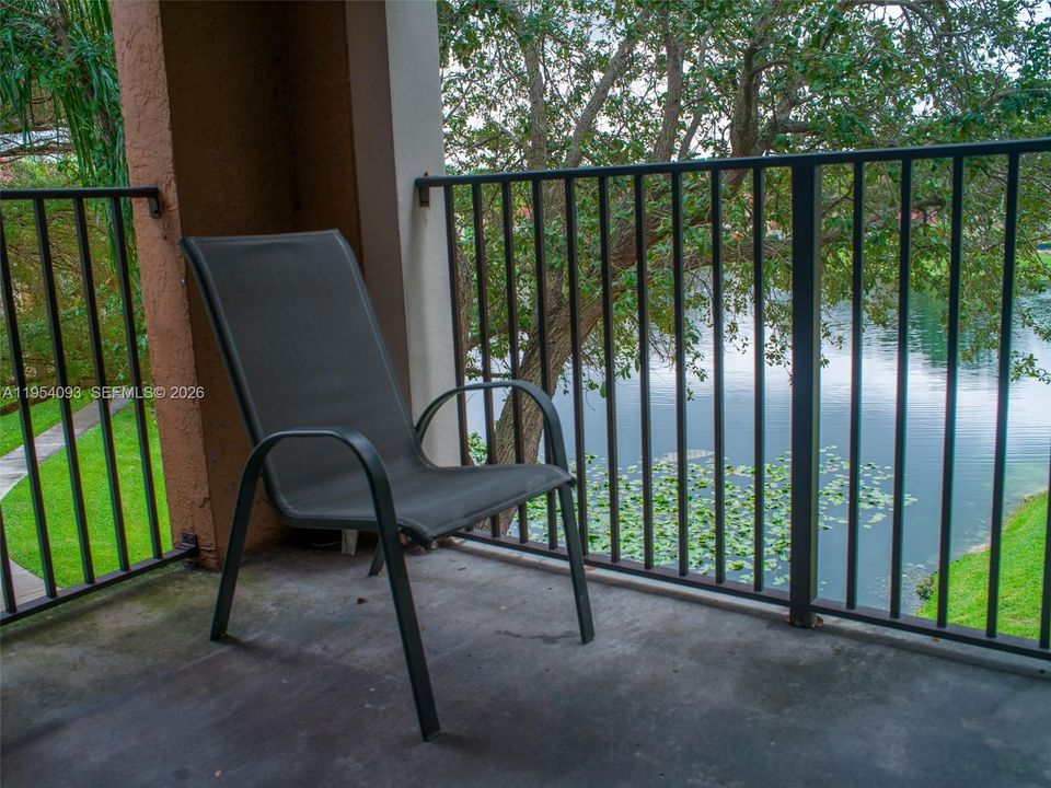 En Venta: $307,000 (3 camas, 2 baños, 1125 Pies cuadrados)