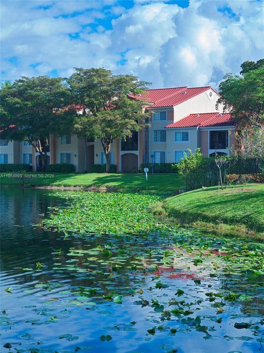 En Venta: $307,000 (3 camas, 2 baños, 1125 Pies cuadrados)