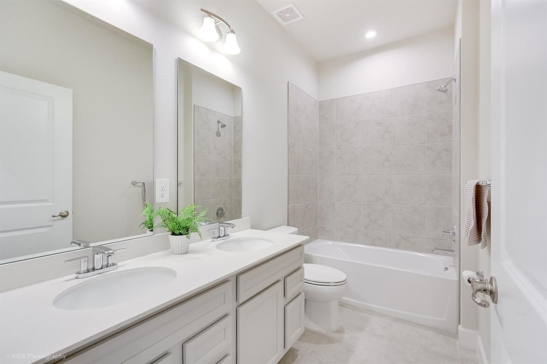 Secondary Bathroom #1
