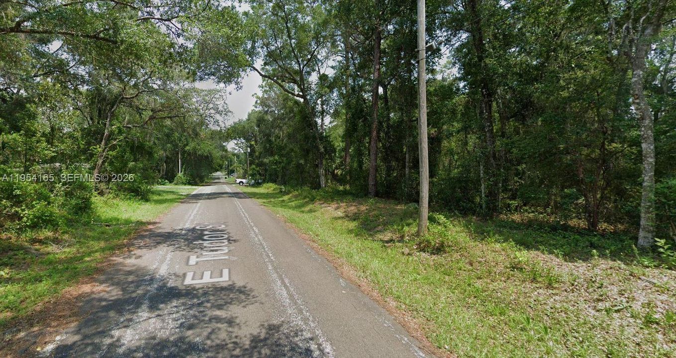 En Venta: $13,500 (0.22 acres)