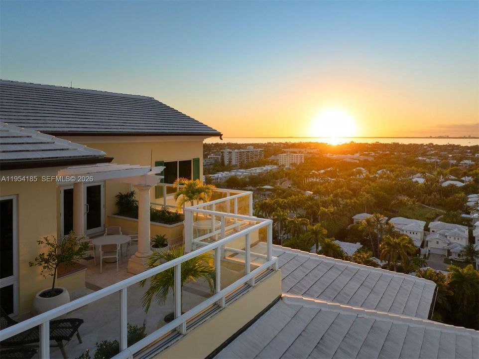 For Sale: $18,900,000 (5 beds, 5 baths, 8435 Square Feet)