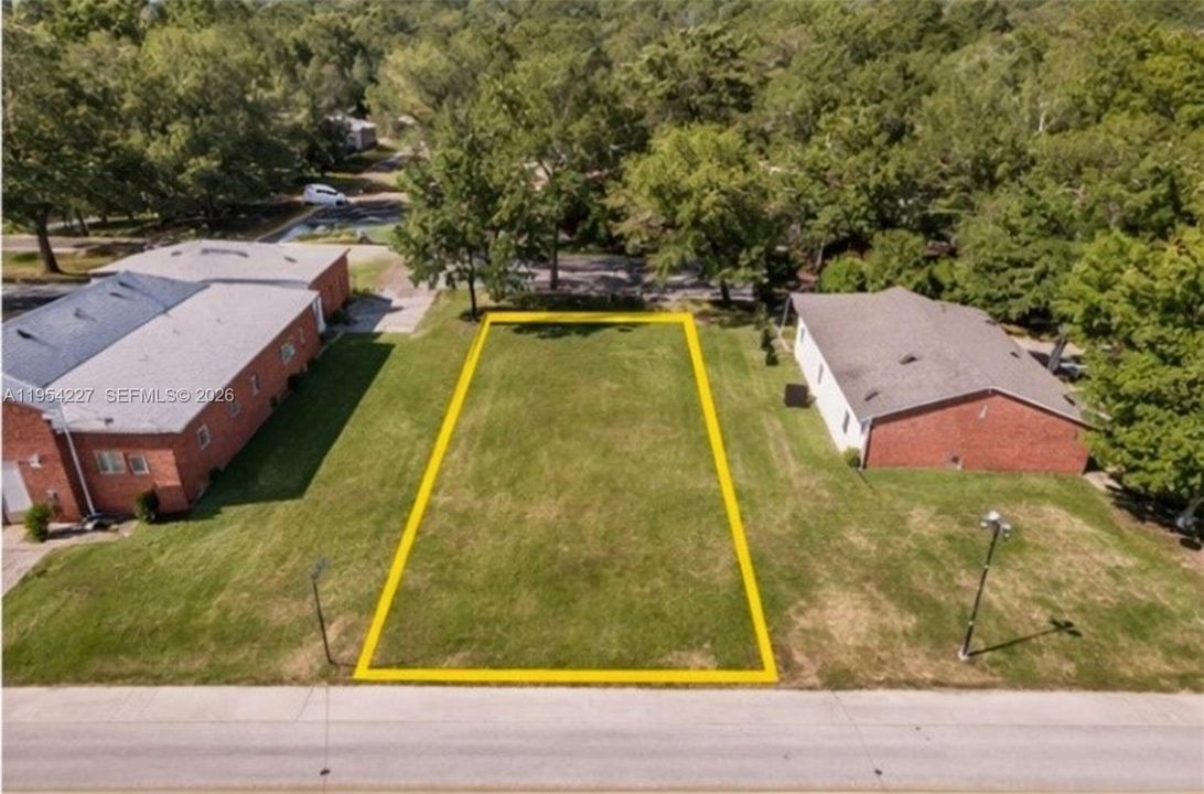 Недавно продано: $9,000 (7,405.00 acres)