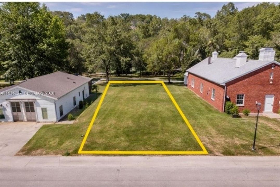 Недавно продано: $9,000 (7,405.00 acres)