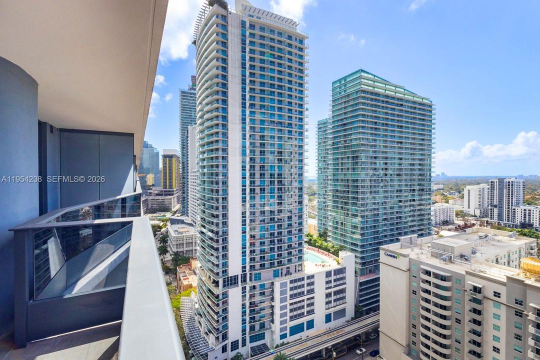 En Venta: $825,000 (1 camas, 1 baños, 826 Pies cuadrados)