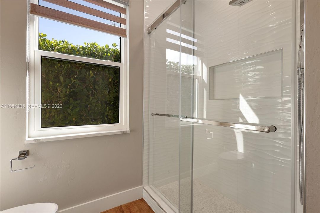 Vendido Recientemente: $675,000 (4 camas, 2 baños, 0 Pies cuadrados)