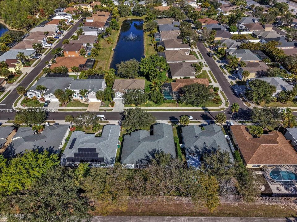 Vendido Recientemente: $675,000 (4 camas, 2 baños, 0 Pies cuadrados)