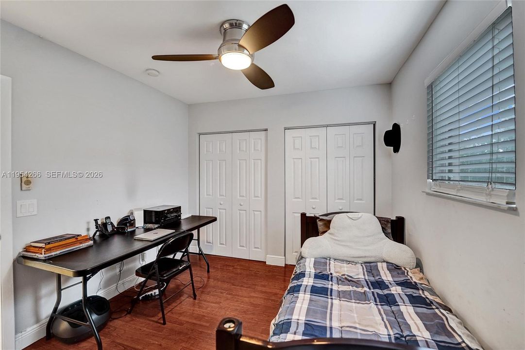 Activo con contrato: $1,450,000 (6 camas, 3 baños, 2604 Pies cuadrados)