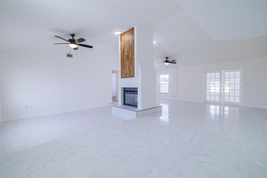 1604 Carbondale Ave (7 of 38)