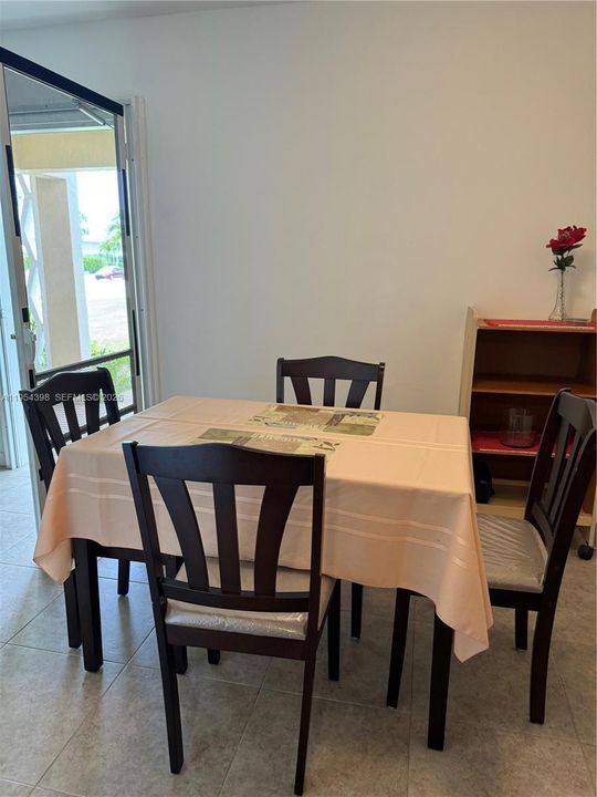 En Venta: $159,500 (1 camas, 1 baños, 785 Pies cuadrados)