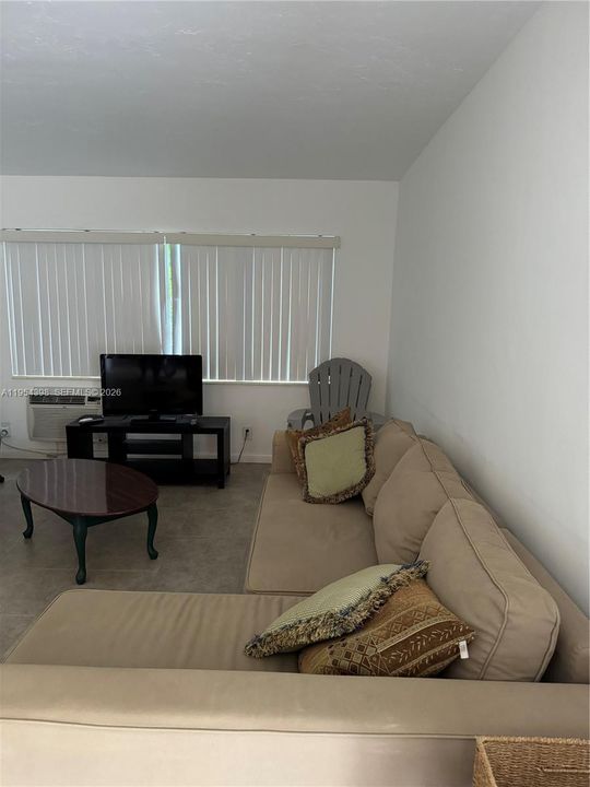 En Venta: $159,500 (1 camas, 1 baños, 785 Pies cuadrados)