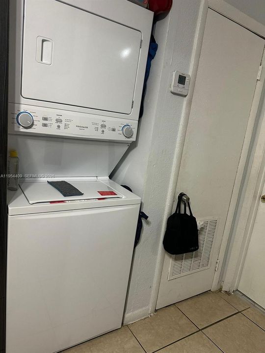 На продажу: $699,000 (0 спален, 0 ванн, 0 Квадратных фут)