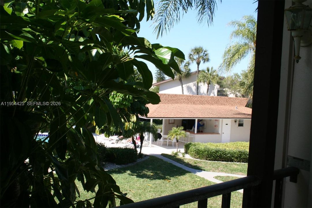 For Rent: $2,200 (2 beds, 2 baths, 1348 Square Feet)