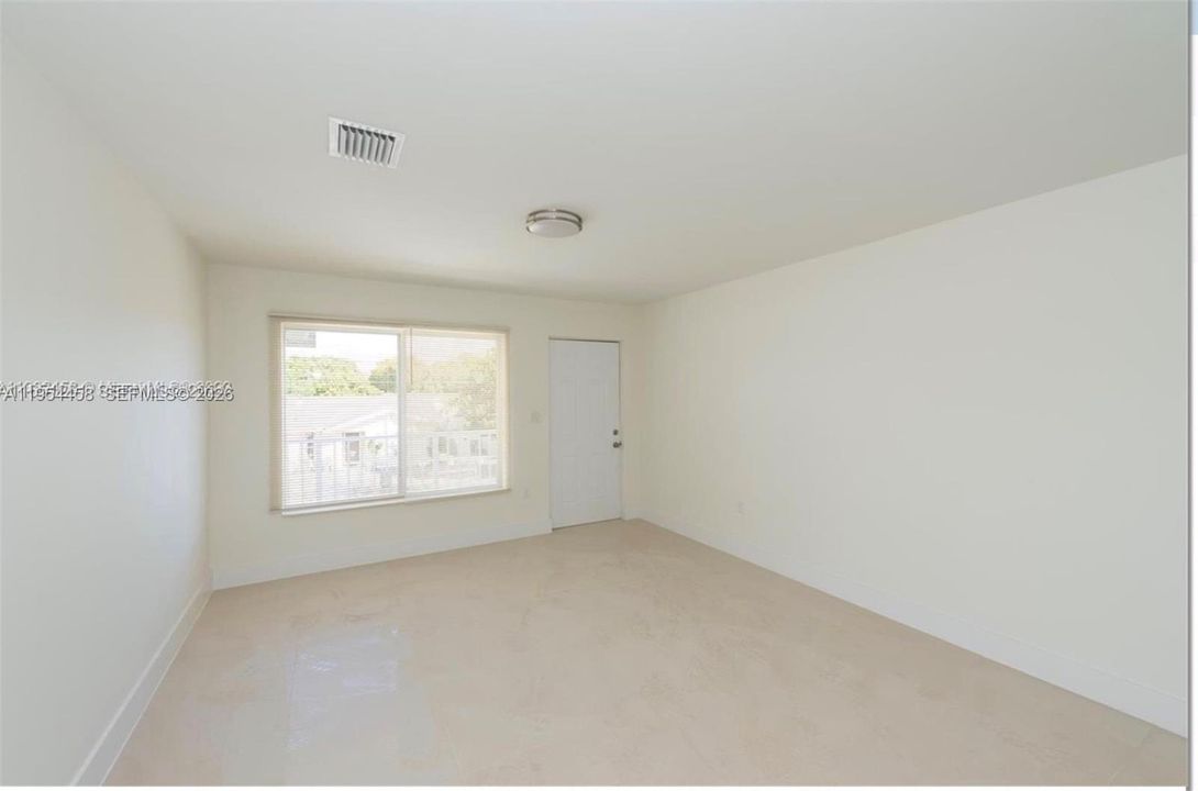 Recently Sold: $729,999 (0 beds, 0 baths, 2374 Square Feet)