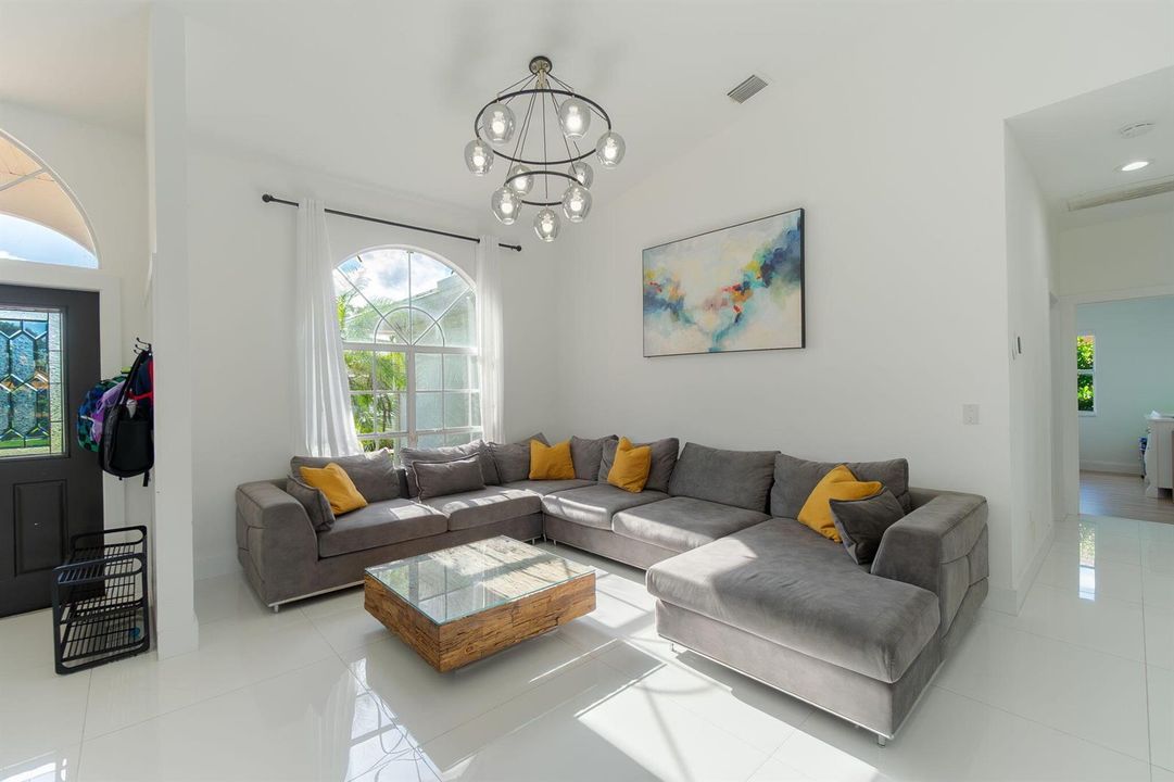 8-web-or-mls-DSC09537