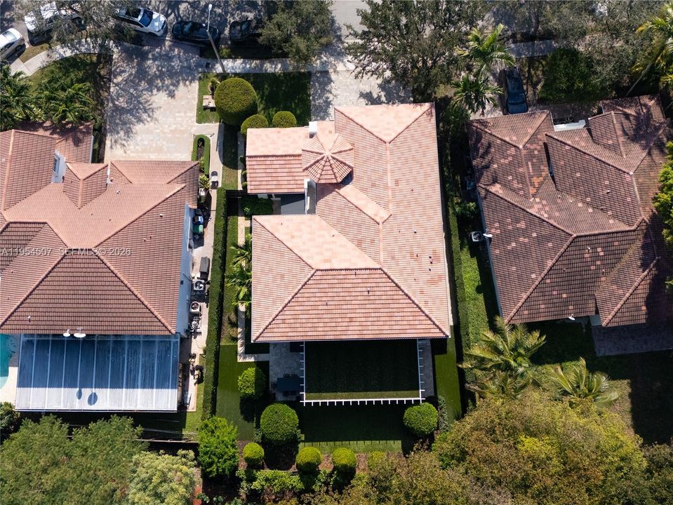 Недавно продано: $1,699,000 (5 спален, 4 ванн, 3593 Квадратных фут)