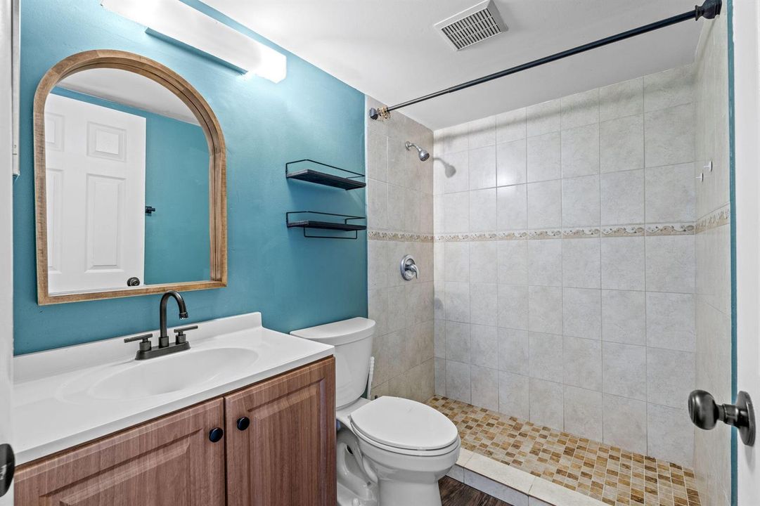18-web-or-mls-A7405471