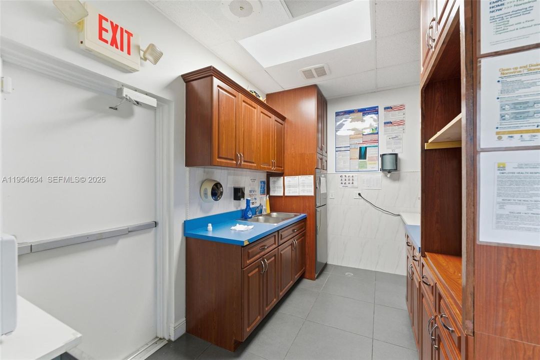 For Sale: $8,900,000 (0 beds, 0 baths, 0 Square Feet)