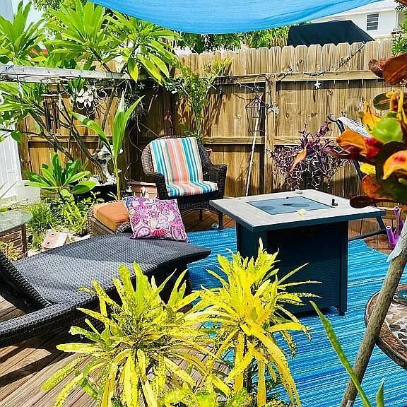 Outdoor Entertaining