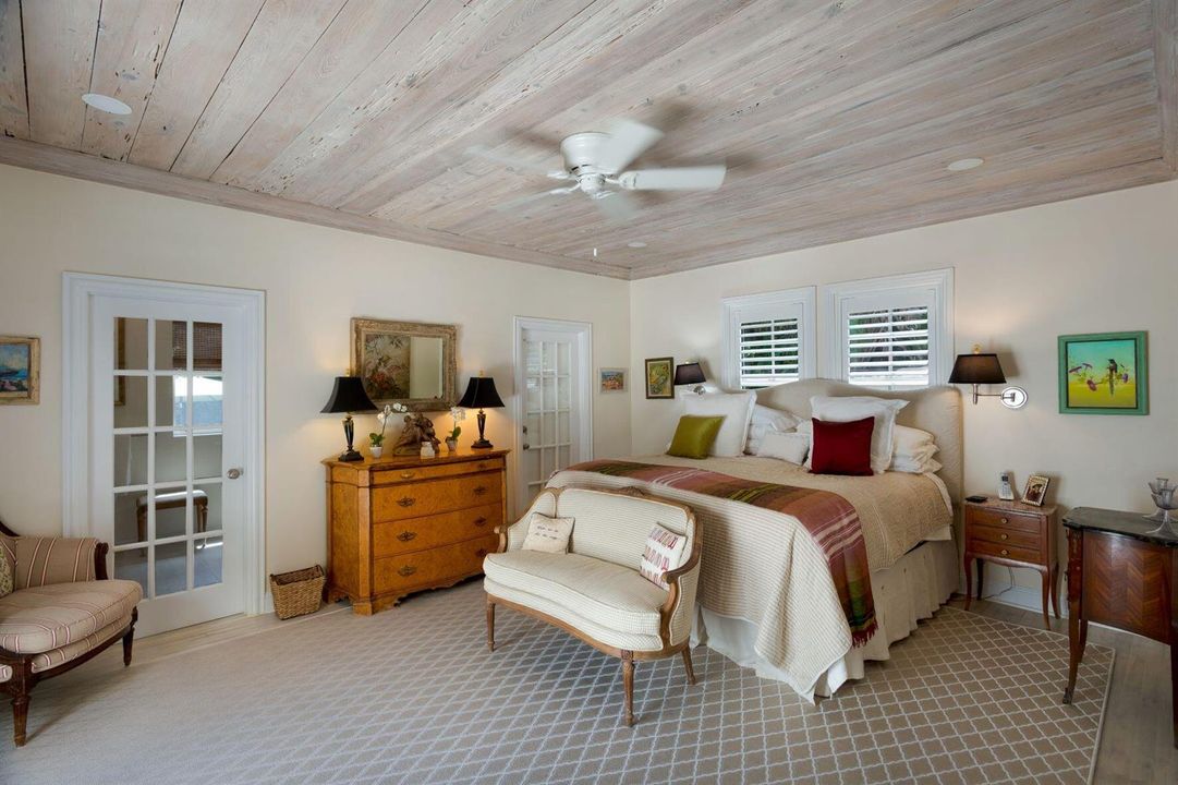MASTER_BED_LEFT_ANGLE