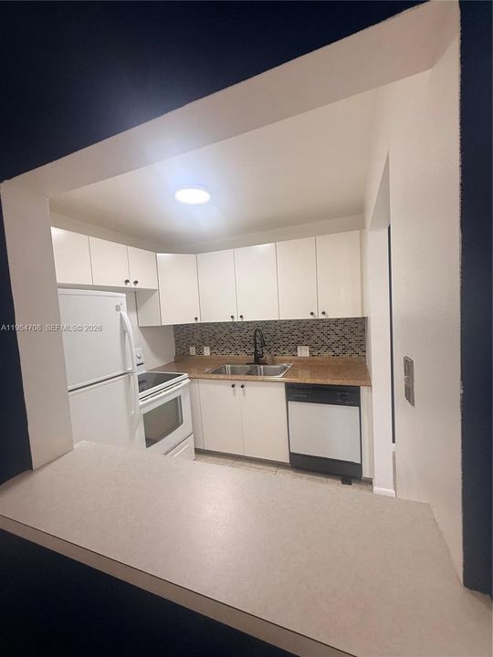 En Venta: $102,000 (1 camas, 1 baños, 720 Pies cuadrados)