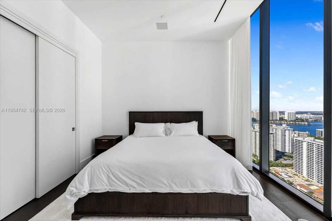 En Venta: $3,450,000 (2 camas, 2 baños, 2042 Pies cuadrados)