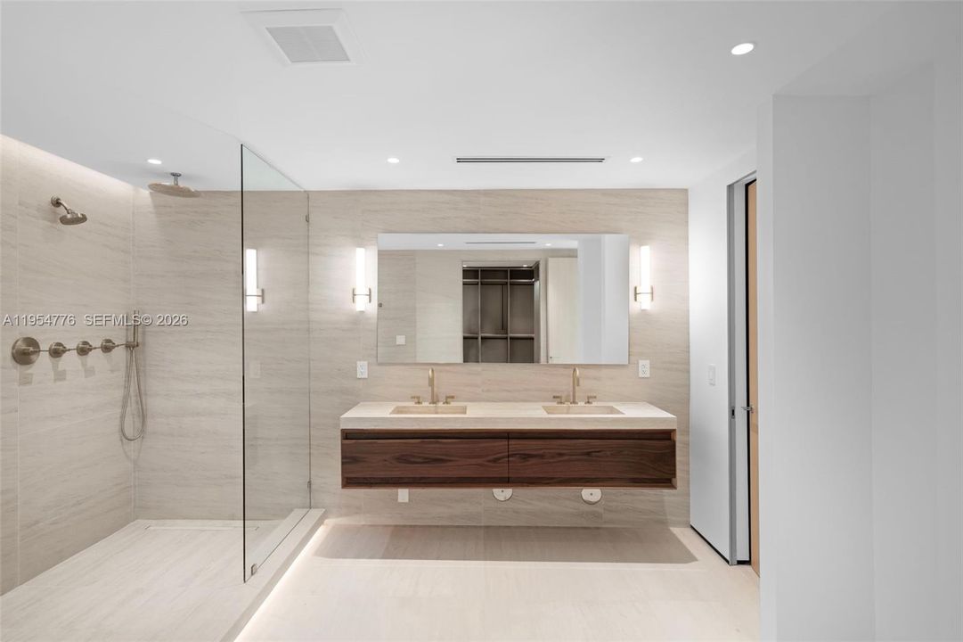 Active With Contract: $30,000 (4 beds, 3 baths, 3281 Square Feet)