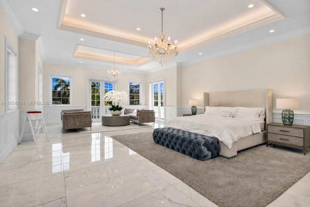 Vendido Recientemente: $19,500,000 (9 camas, 9 baños, 11575 Pies cuadrados)