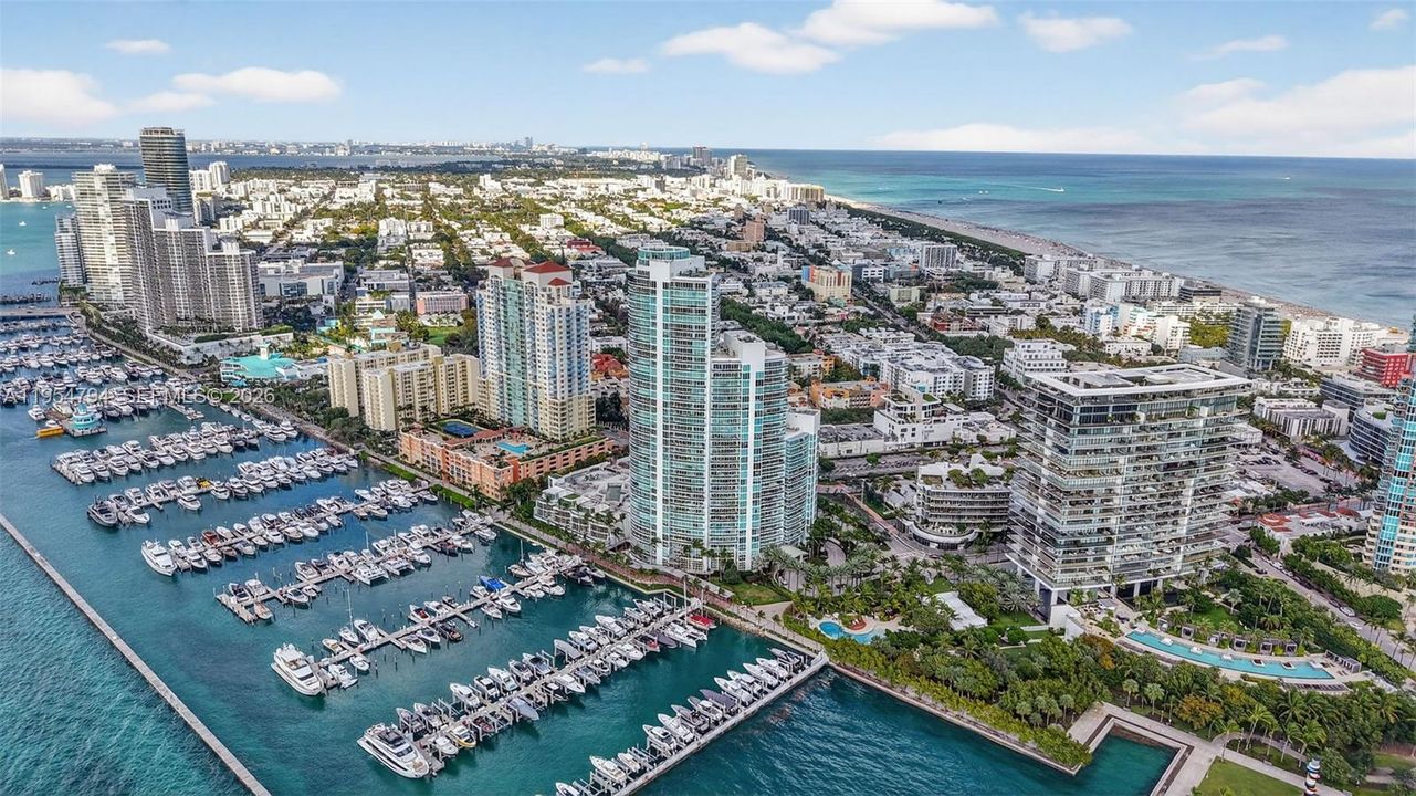 Activo con contrato: $7,650,000 (3 camas, 3 baños, 3365 Pies cuadrados)