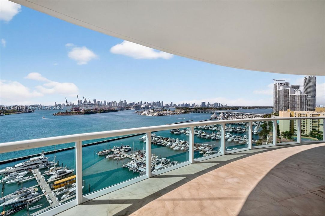 Activo con contrato: $7,650,000 (3 camas, 3 baños, 3365 Pies cuadrados)
