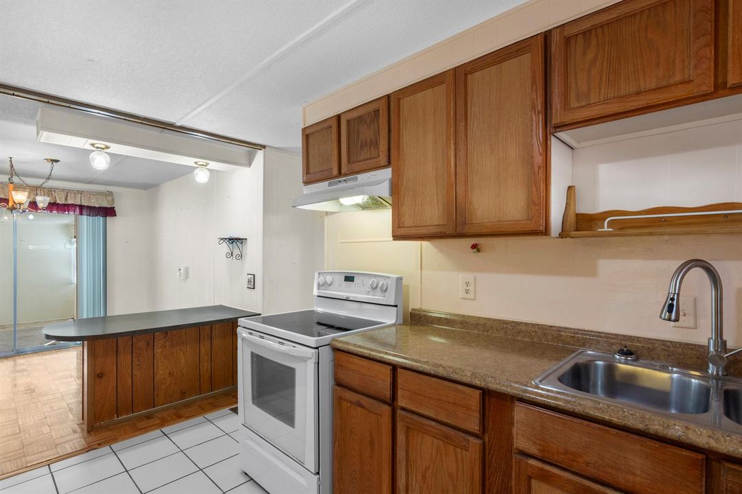 Kitchen 2
