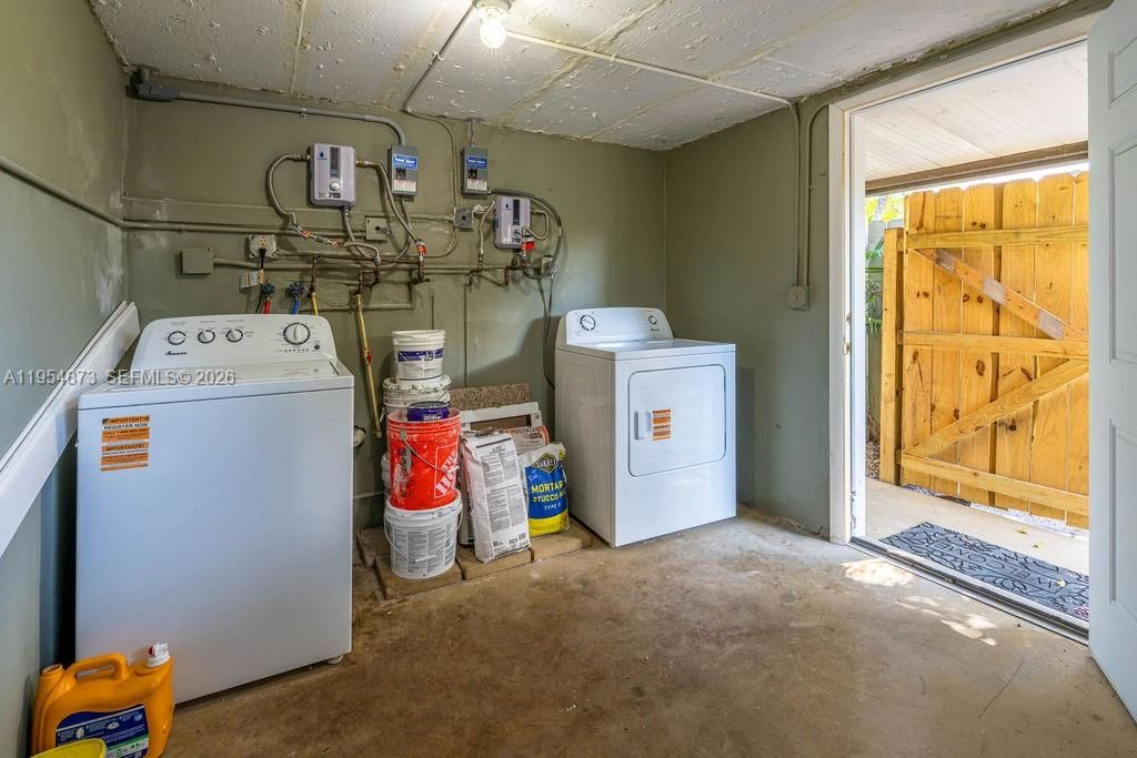 En Venta: $740,000 (0 camas, 0 baños, 1778 Pies cuadrados)