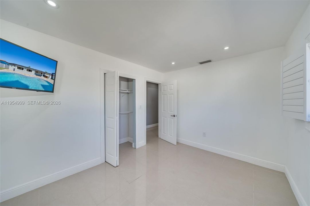 Недавно продано: $889,000 (4 спален, 4 ванн, 1503 Квадратных фут)