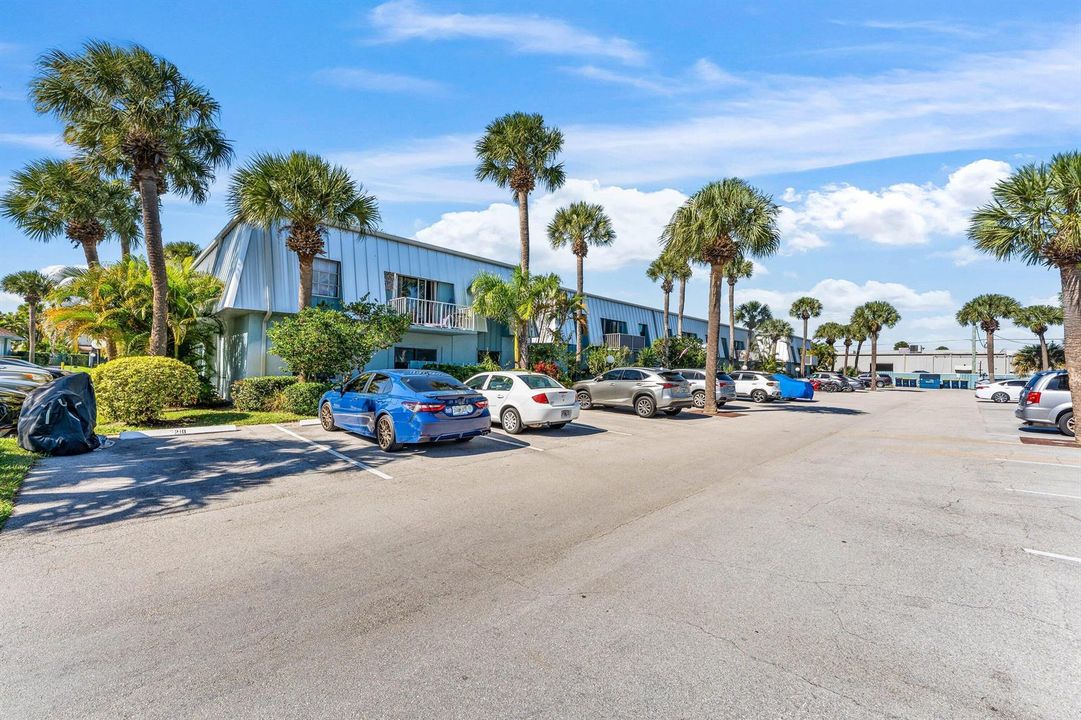 002-950SouthKannerHighway-C10-Stuart-FL-